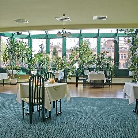 Hotel Dorrian Poznań Buitenkant foto