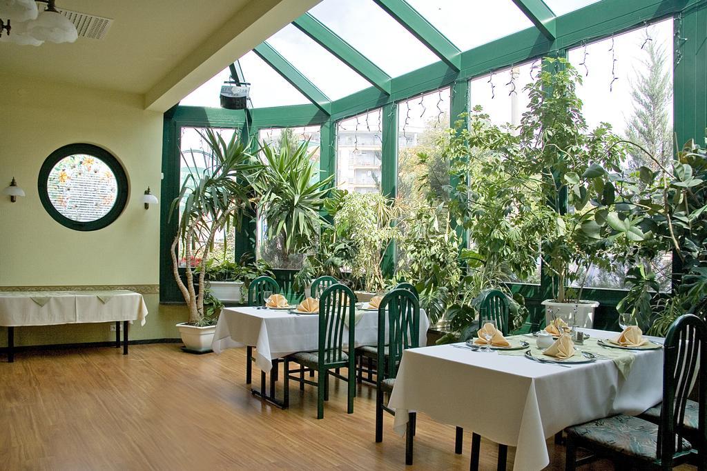 Hotel Dorrian Poznań Buitenkant foto